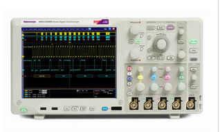  DPO5104B數(shù)字存儲示波器